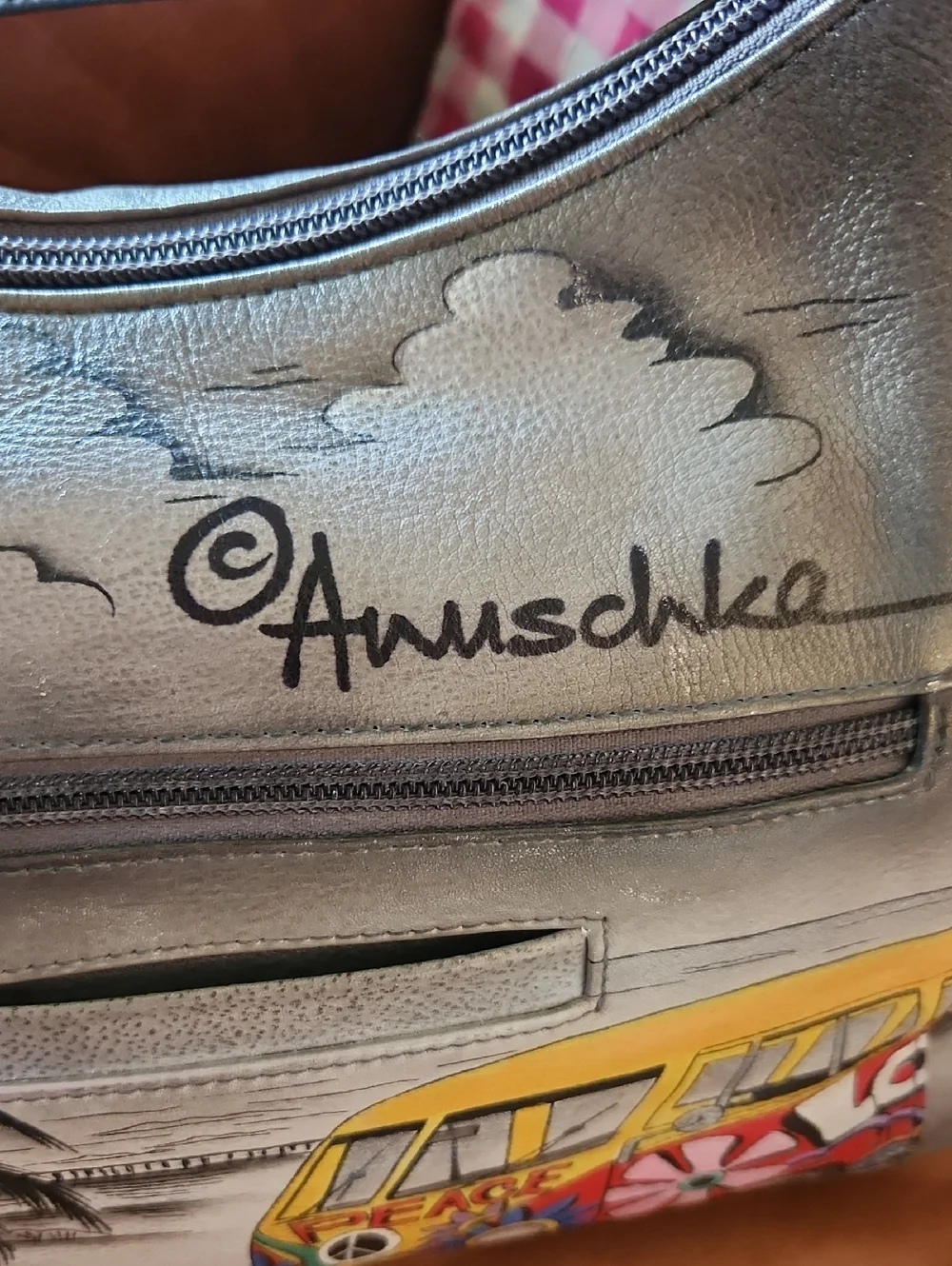 Anuschka "Happy Camper" Hobo/adjustable Crossbody. - Picture 5 of 6